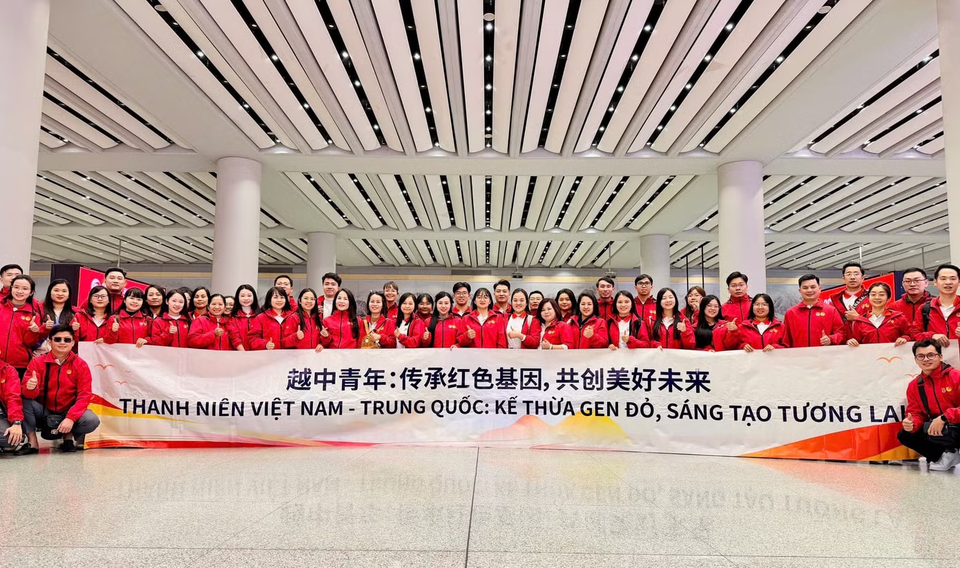 Gần 200 đại biểu thanh niên Việt Nam tham gia Hành trình đỏ nghiên cứu, học tập tại Trung Quốc lần thứ 2 - Ảnh 5.