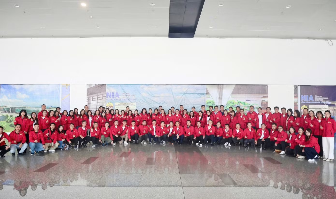 Gần 200 đại biểu thanh niên Việt Nam tham gia Hành trình đỏ nghiên cứu, học tập tại Trung Quốc lần thứ 2 - Ảnh 7.