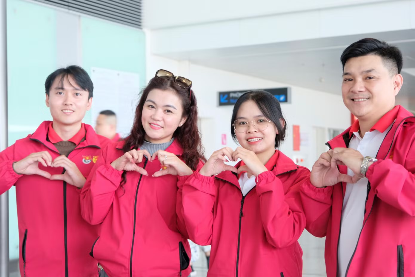 Gần 200 đại biểu thanh niên Việt Nam tham gia Hành trình đỏ nghiên cứu, học tập tại Trung Quốc lần thứ 2 - Ảnh 2.