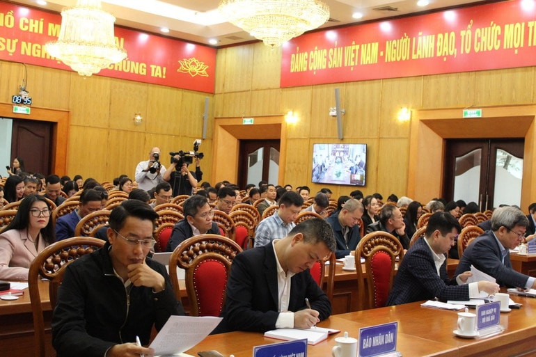 cac-dai-bieu-1772515208598773202761.jpg