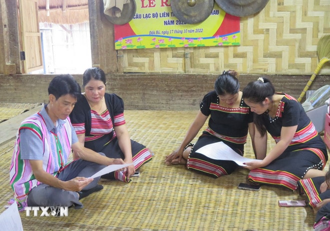 quang-ngai-tich-cuc-tuyen-truyen-bau-cu-trong-vung-dong-bao-dan-toc-thieu-so.jpg