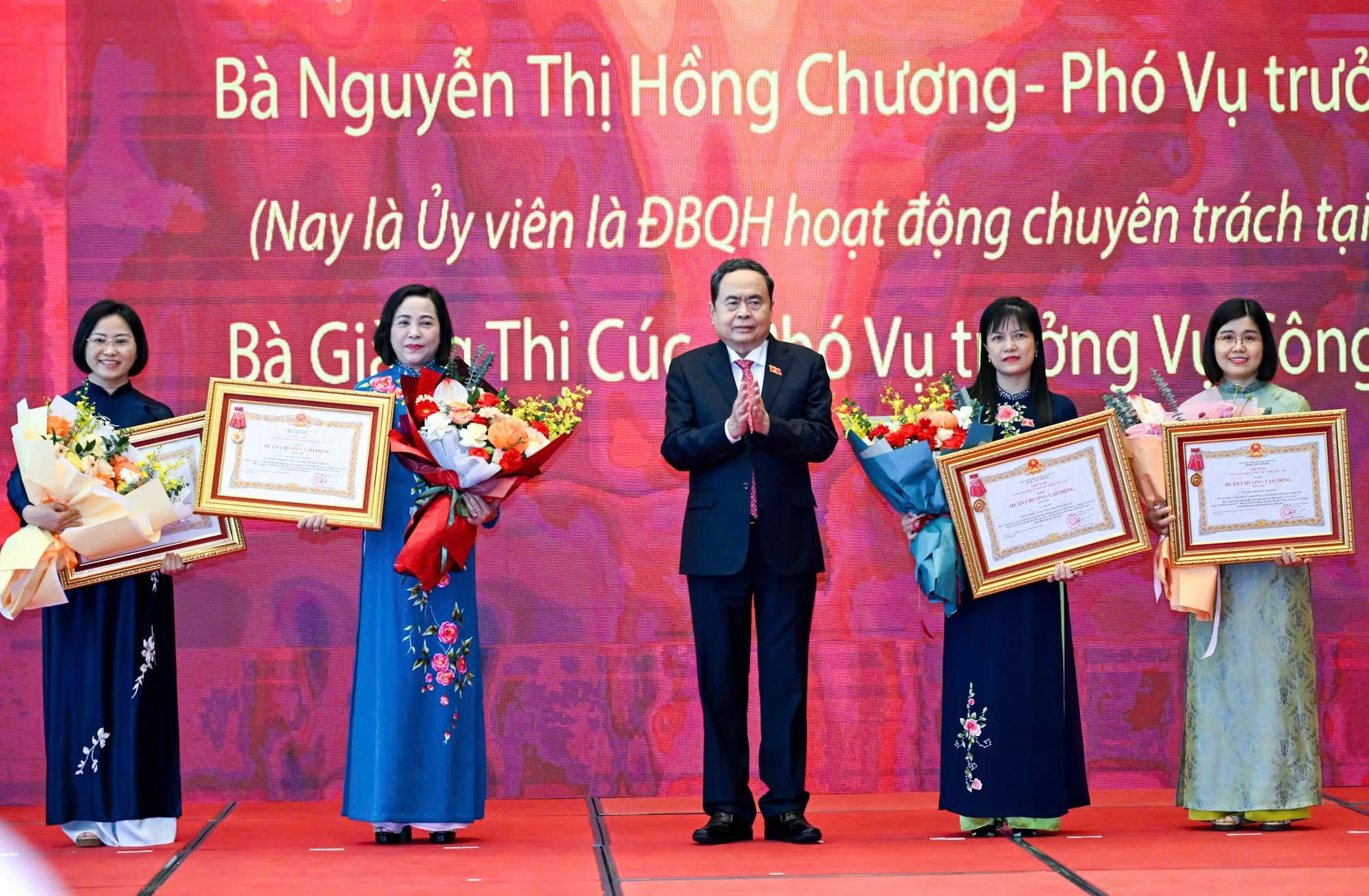 gen-h-z7794342611414_1e1687cdca46aad153ce598948649a5d.jpg