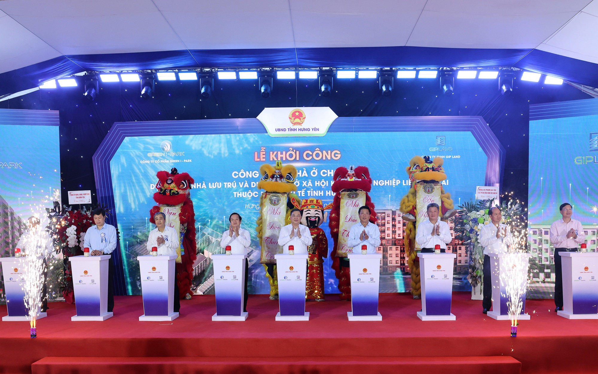 Phó Thủ tướng Thường trực Phạm Gia Túc dự khởi công 2 dự án nhà ở xã hội quy mô 7.840 căn hộ tại tỉnh Hưng Yên- Ảnh 1.