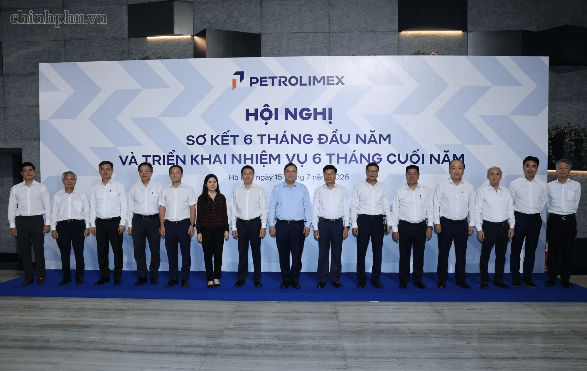Phó Thủ tướng Phạm Gia Túc: Petrolimex phải phát huy vai trò dẫn dắt, bảo đảm nguồn cung xăng dầu trong mọi tình huống- Ảnh 7.