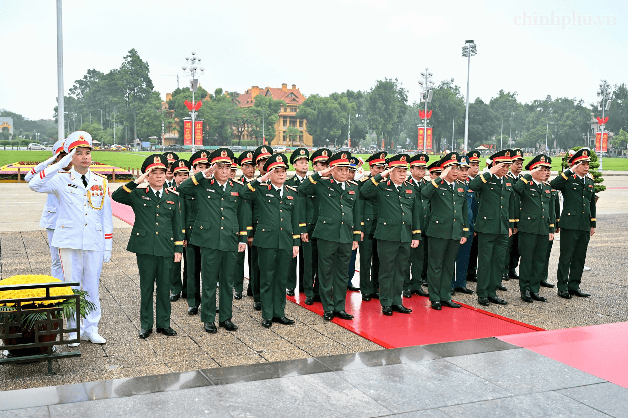 81 năm Quốc khánh: Lãnh đạo Đảng, Nhà nước vào Lăng viếng Chủ tịch Hồ Chí Minh- Ảnh 4.