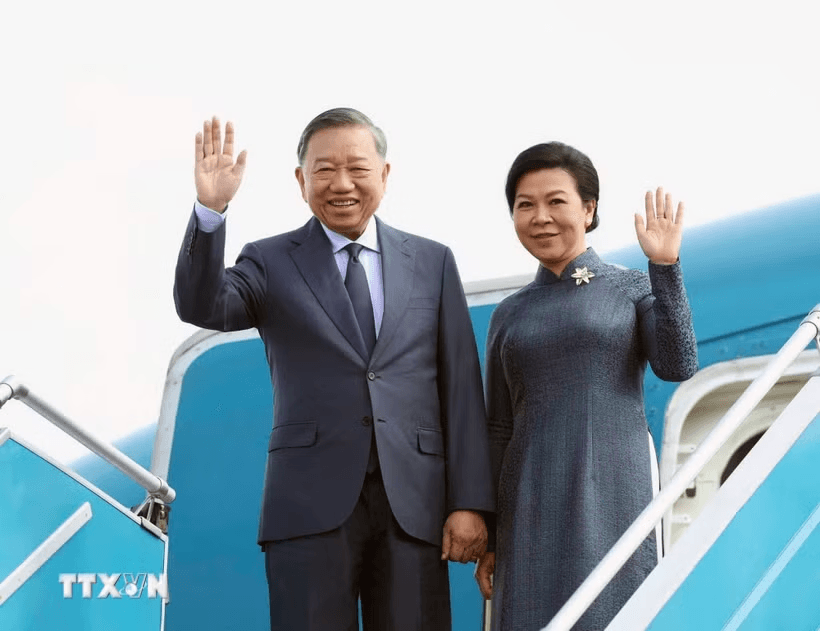 Tổng Bí thư, Chủ tịch nước Tô Lâm cùng Phu nhân lên đường thăm Nga, Pháp và dự Hội nghị Thượng đỉnh Không gian vũ trụ- Ảnh 1.