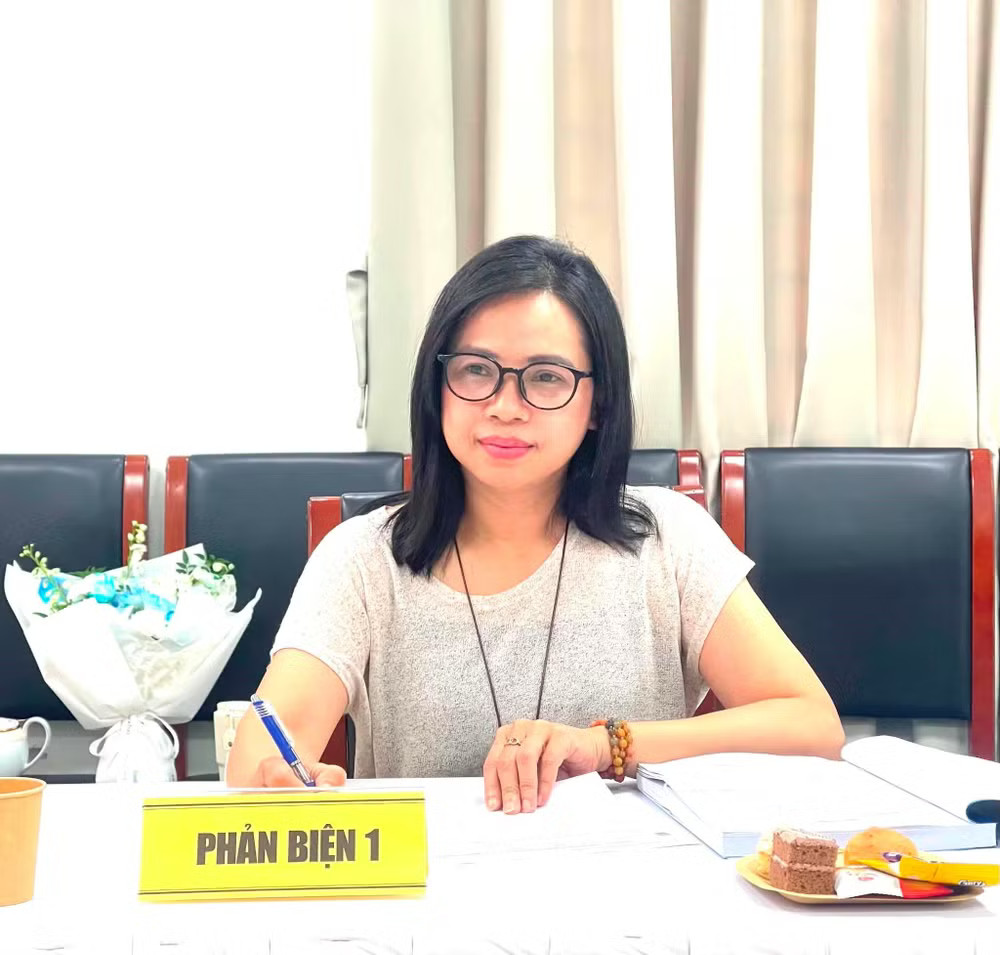 PGS, TS, nhà nghiên cứu mỹ thuật Trần Thị Biển, Trường đại học Kiến trúc Hà Nội 5-7282.jpg
