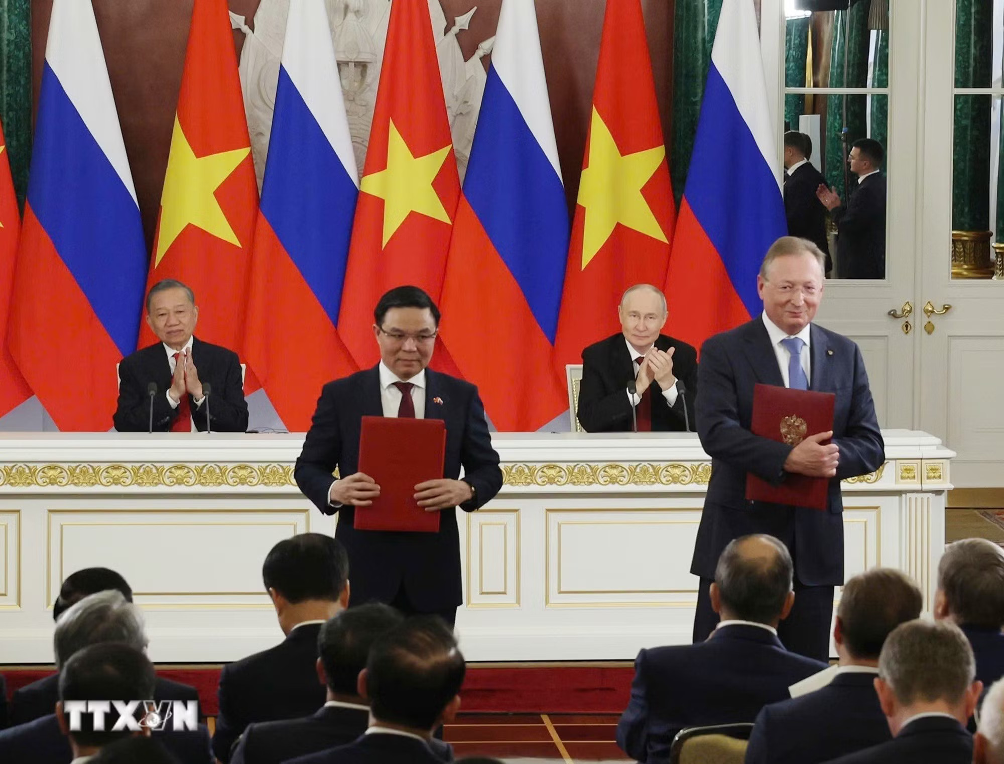 Tuyên bố chung về việc củng cố hơn nữa Quan hệ Đối tác Chiến lược toàn diện Việt Nam-Nga trong giai đoạn mới- Ảnh 3.