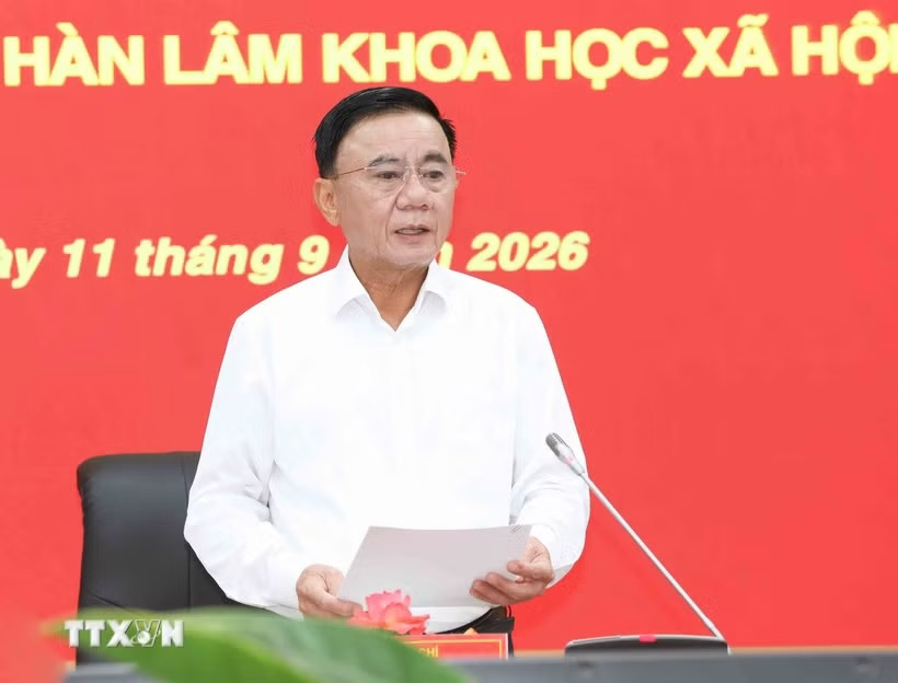 Thường trực Ban Bí thư Trần Cẩm Tú làm việc với Đảng ủy Viện Hàn lâm Khoa học xã hội Việt Nam- Ảnh 1.