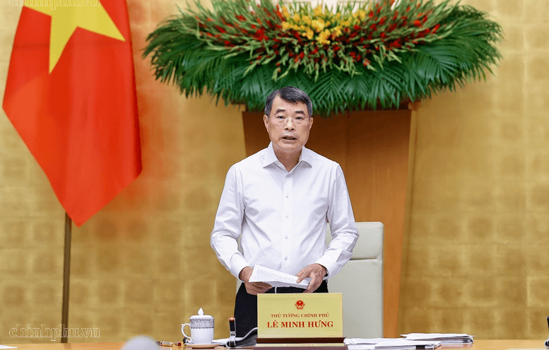 Thủ tướng: Tuyệt đối không để lợi ích cục bộ, lợi ích ngành, lợi ích nhóm chi phối chính sách- Ảnh 2.