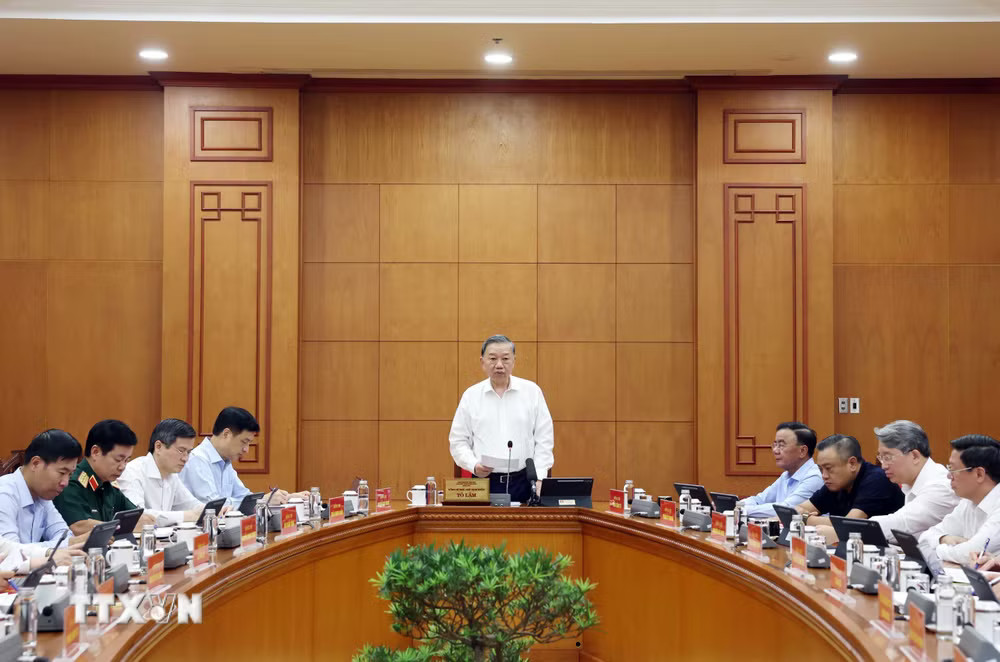 Tổng Bí thư, Chủ tịch nước: Chỉ đưa vào Điều lệ Đảng những vấn đề đã được tổng kết, kiểm nghiệm- Ảnh 2.
