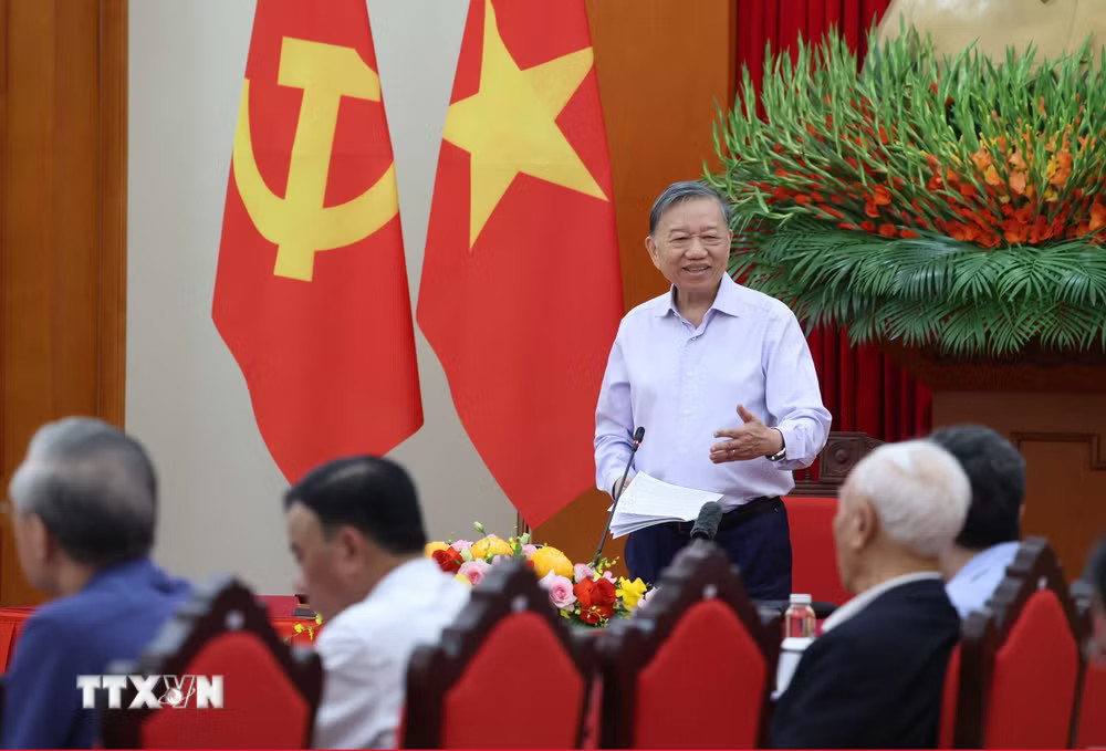 Tổng Bí thư, Chủ tịch nước Tô Lâm: Trí tuệ tích lũy trong lịch sử phải trở thành năng lực dẫn dắt sự phát triển đất nước- Ảnh 2.
