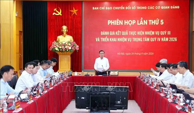 Thường trực Ban Bí thư Trần Cẩm Tú chủ trì Phiên họp Ban Chỉ đạo chuyển đổi số trong các cơ quan Đảng- Ảnh 2.