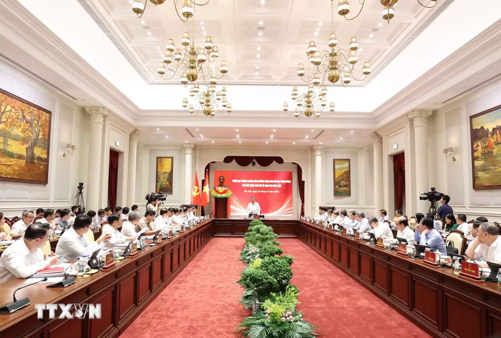 Tổng Bí thư, Chủ tịch nước Tô Lâm: Sớm khắc phục căn bản tình trạng thực thi pháp luật được xem là khâu yếu- Ảnh 2.