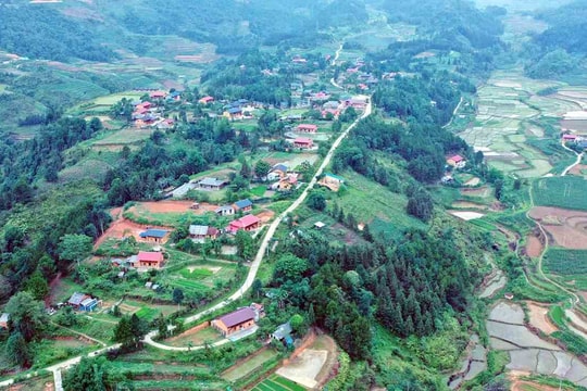 Hà Giang: Đồng bào dân tộc Dao huyện Quản Bạ vươn lên thoát nghèo từ du lịch cộng đồng