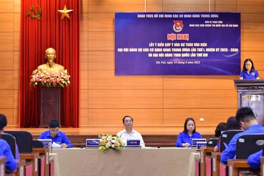Phát huy trí tuệ thanh niên trong các cơ quan chiến lược của Đảng