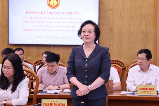 Chính phủ kiên định mục tiêu tăng trưởng hai con số, phát huy vai trò dẫn dắt của truyền thông chính sách